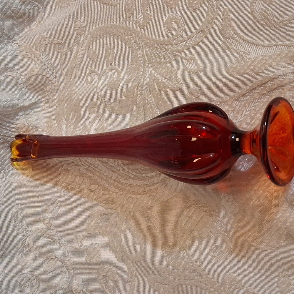 Vtg Viking Glass Amberina Glass Swung Vase With Viking Label